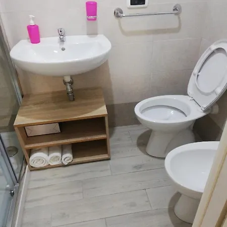 Yume House Апартаменти *